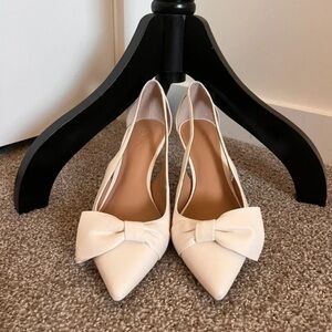 Chic Cream Bow Heels for Women